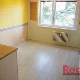 Pronájem bytu 1+kk a garsoniéry 28 m² Brno, Součkova