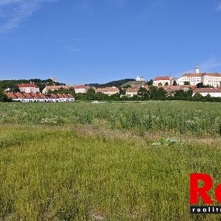 Prodej stavební parcely 783 m² Mikulov, Nová