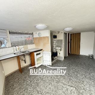 Pronájem bytu 1+kk, garsoniery 17 m² Zlín