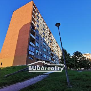 Pronájem bytu 3+1 72 m² Zlín, Na Honech III