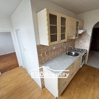 Prodej bytu 2+1 56 m² Zlín, L. Váchy