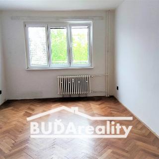 Prodej bytu 2+1 54 m² Zlín, 