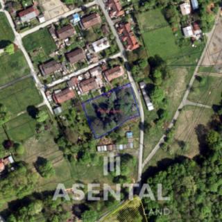 Prodej stavební parcely 2458 m&sup2; Petřvald