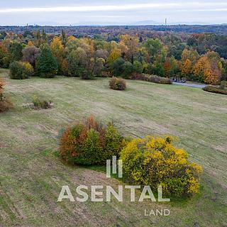 Prodej stavební parcely 43470 m&sup2; Orlová