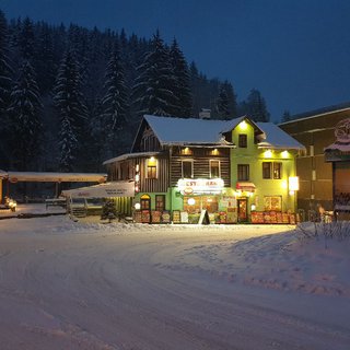 Prodej hotelu a penzionu 1 000 m² Pec pod Sněžkou