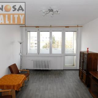 Pronájem bytu 2+1 60 m² Ústí nad Labem, Oblá