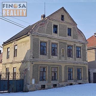 Prodej rodinného domu 276 m&sup2; Postoloprty