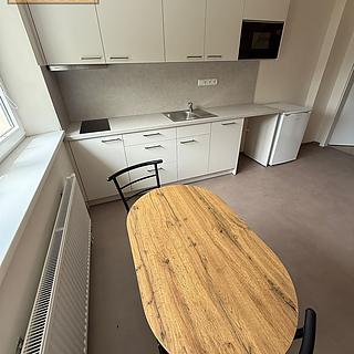 Pronájem bytu 2+kk 45 m² Ústí nad Labem