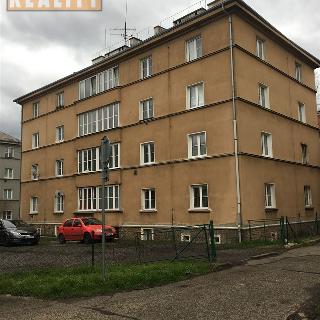 Pronájem bytu 1+1 48 m² Ústí nad Labem, Na Popluží