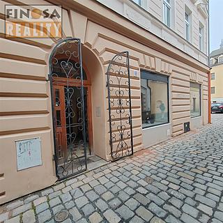 Pronájem obchodu 45 m&sup2; Chomutov