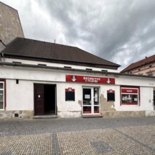 Prodej obchodu 450 m² Jirkov, nám. Dr. E. Beneše