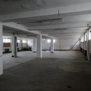 Pronájem skladu 2 200 m² Ústí nad Labem, U Tonasa