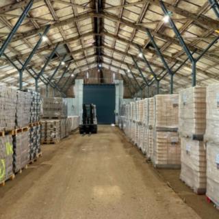 Prodej skladu 1 833 m² Neprobylice