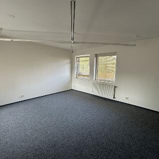 Pronájem kanceláře 332 m² Liberec, Kubelíkova