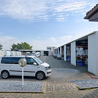 Pronájem skladu 1876 m&sup2; Moravany