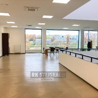 Pronájem obchodu 134 m² České Budějovice, U Voříškova dvora