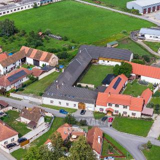 Prodej hotelu a penzionu 2 308 m² Žabovřesky