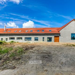 Pronájem skladu 834 m² Ševětín, 