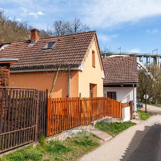 Prodej rodinného domu 94 m² Týn nad Vltavou, 