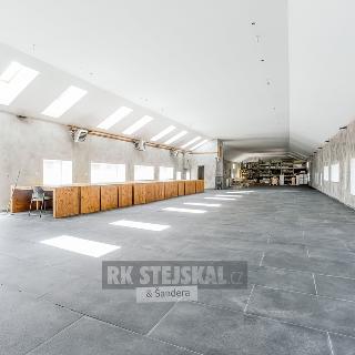 Pronájem skladu 834 m² České Budějovice, 