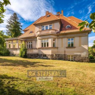 Prodej hotelu, penzionu 440 m&sup2; Český Krumlov