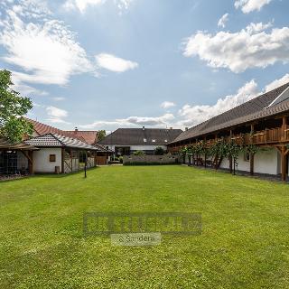 Prodej hotelu a penzionu 2 308 m² Žabovřesky, 