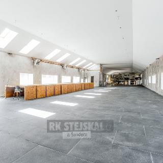 Pronájem skladu 834 m² České Budějovice, 