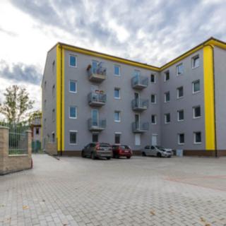 Pronájem bytu 2+kk 55 m² Milovice Mladá, Rakouská