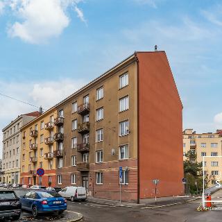 Pronájem bytu 2+1 58 m² Praha, Lounských