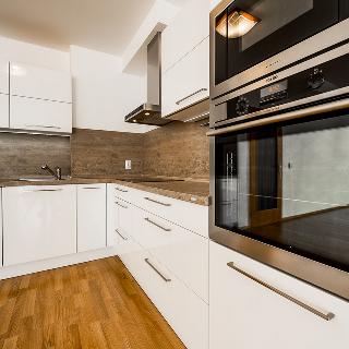 Pronájem bytu 3+kk 103 m² Říčany, Na Fialce