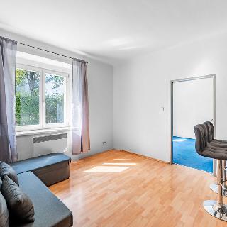 Prodej bytu 2+kk 46 m² Praha, Za vokovickou vozovnou