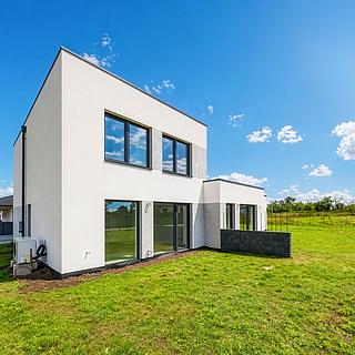 Prodej bytu 4+kk 114 m&sup2; Jizerní Vtelno