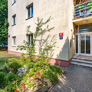 Prodej bytu 2+kk 46 m² Praha, Za vokovickou vozovnou