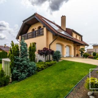 Prodej rodinného domu 495 m&sup2; Hořovice