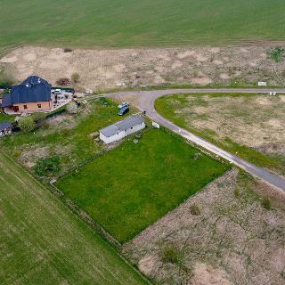 Prodej stavební parcely 1 880 m² Bavoryně