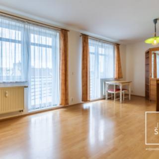Prodej bytu 1+kk a garsoniéry 39 m² Praha, Nad Šutkou