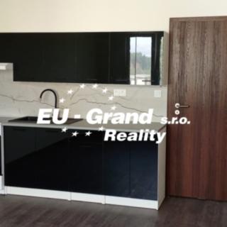Pronájem bytu 1+kk a garsoniéry 27 m² Varnsdorf, Hrnčířská