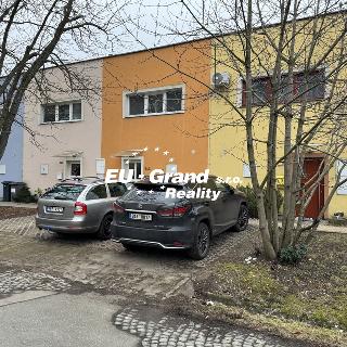 Prodej rodinného domu 85 m² Milovice, 