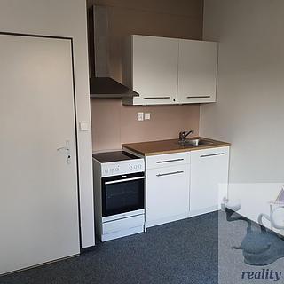 Pronájem bytu 1+kk, garsoniery 27 m&sup2; Česká Lípa