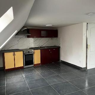 Pronájem bytu 2+kk 51 m² Česká Lípa, Mikovcova