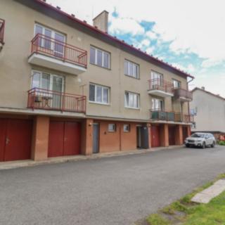 Pronájem bytu 3+1 83 m² Hrádek