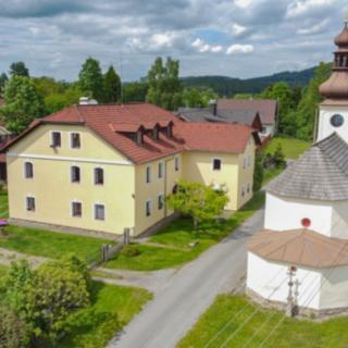 Prodej rodinného domu 550 m&sup2; Kašperské Hory