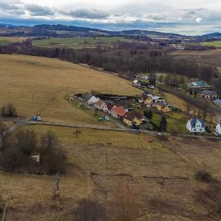 Prodej stavební parcely 1 438 m² Kolinec