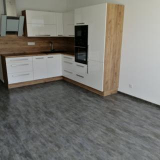 Pronájem bytu 2+kk 58 m² České Budějovice 2, Husova tř.