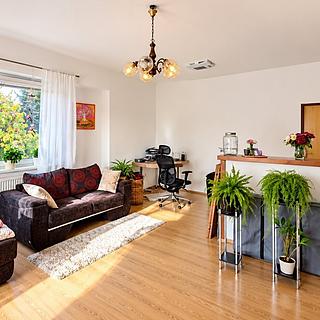 Prodej bytu 3+1 80 m&sup2; Dubné
