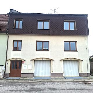 Prodej dvougeneračního domu 130 m² České Budějovice