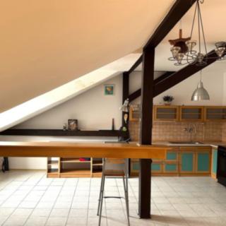 Pronájem bytu 3+1 98 m² Cheb