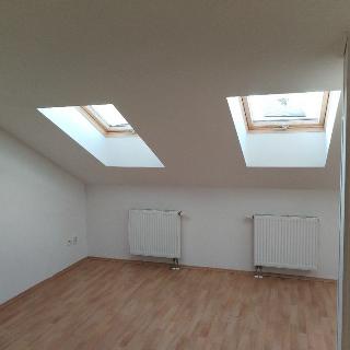 Pronájem bytu 3+kk 56 m² Ústí nad Labem, 1. máje