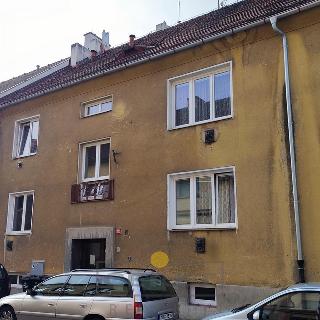 Pronájem bytu 1+1 35 m² Žatec