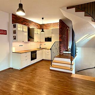 Prodej bytu 2+kk 85 m&sup2; Třebíč